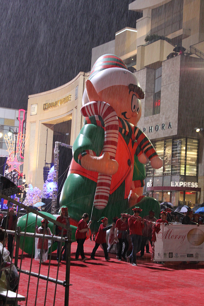 Trickroper.org, Lewis Events, Hollywood Christmas Parade elf